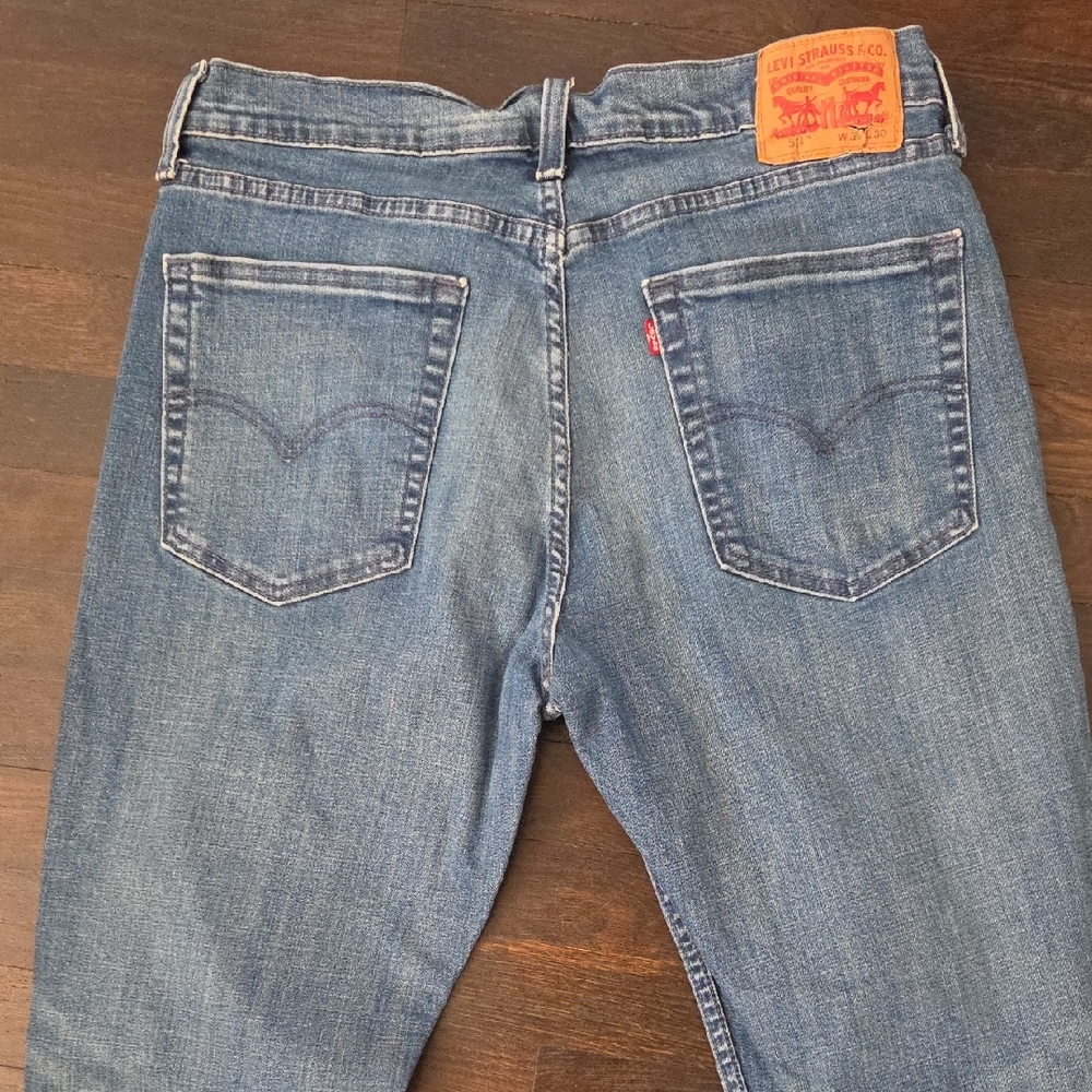Levi's 514 Men's Classic Denim Jeans